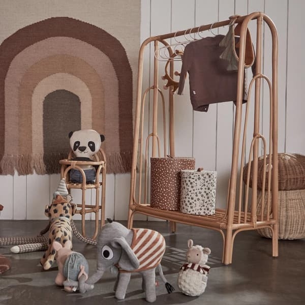 children's play clothes rack